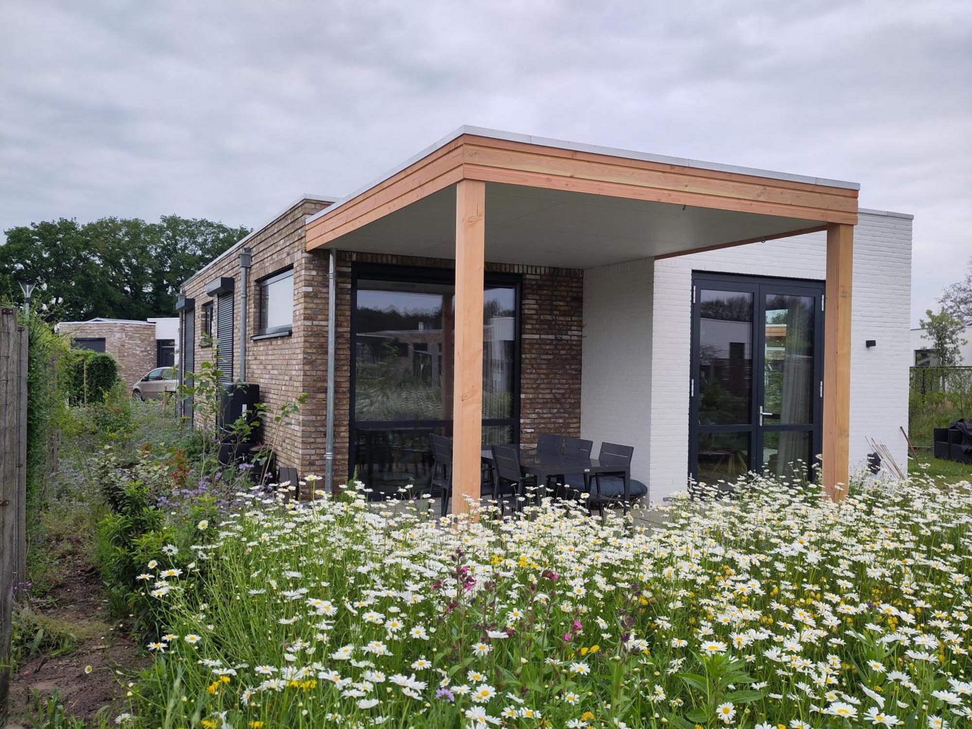 Weidezicht Cromvoirt Exterior foto